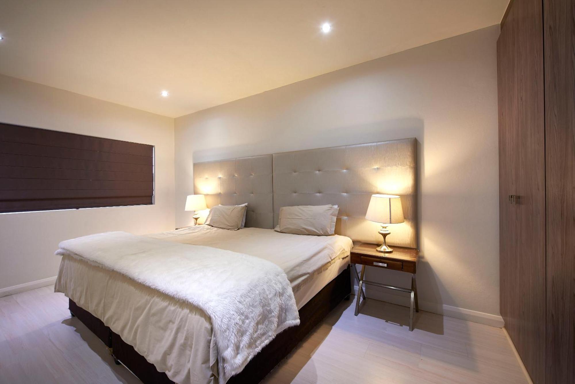 Dynasty Forest Sandown Serviced Apartments & Self Catering Hotel Йоханесбург Стая снимка