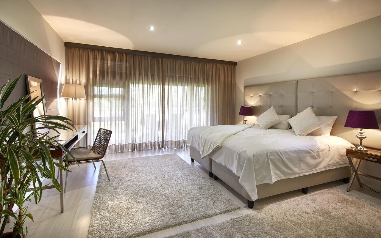 Dynasty Forest Sandown Serviced Apartments & Self Catering Hotel Йоханесбург Екстериор снимка